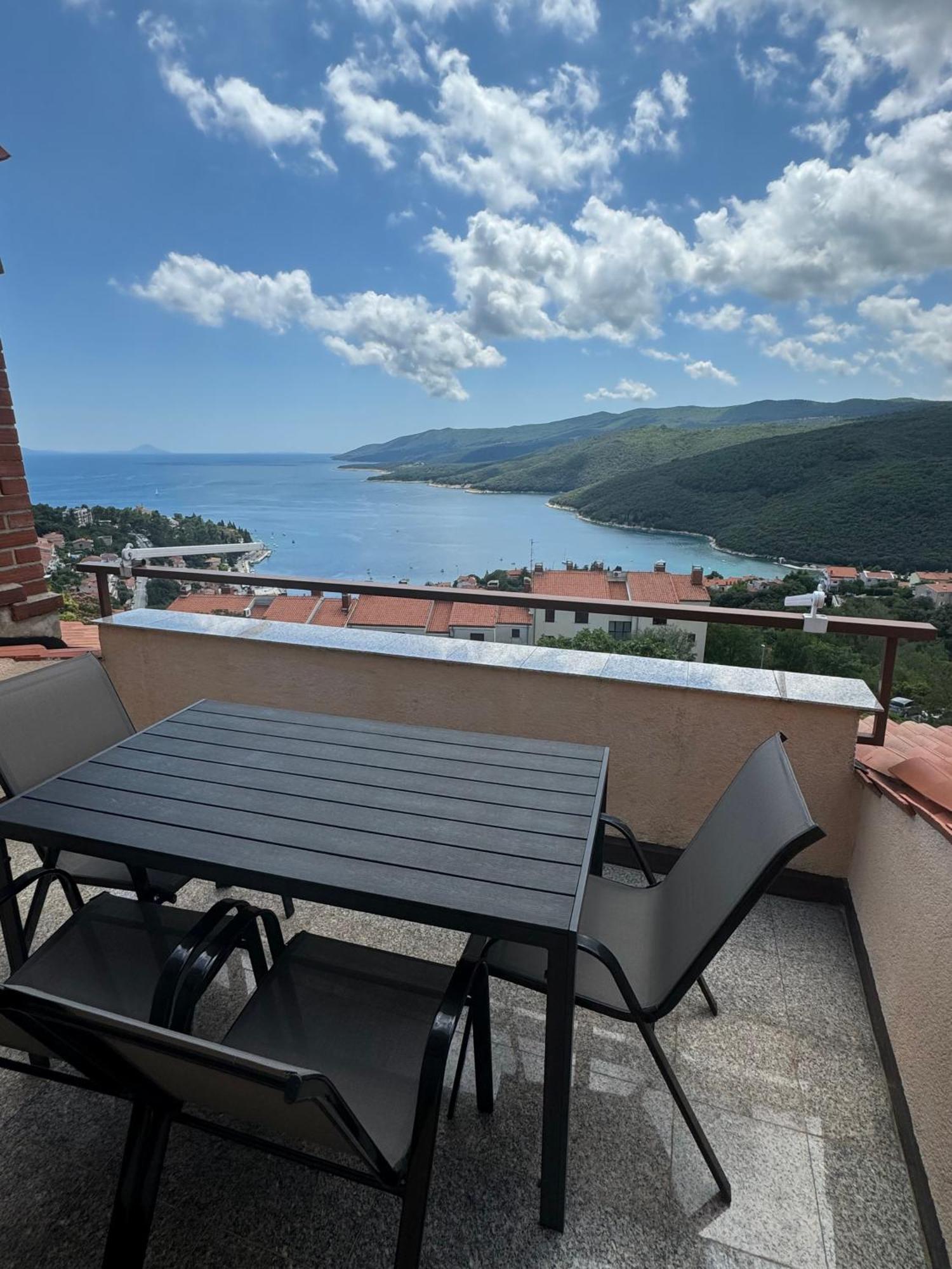 Apartments Creska 629 Rabac Eksteriør billede