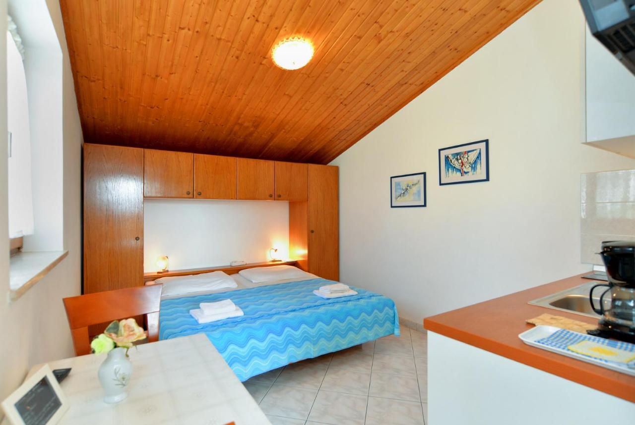 Apartments Creska 629 Rabac Eksteriør billede